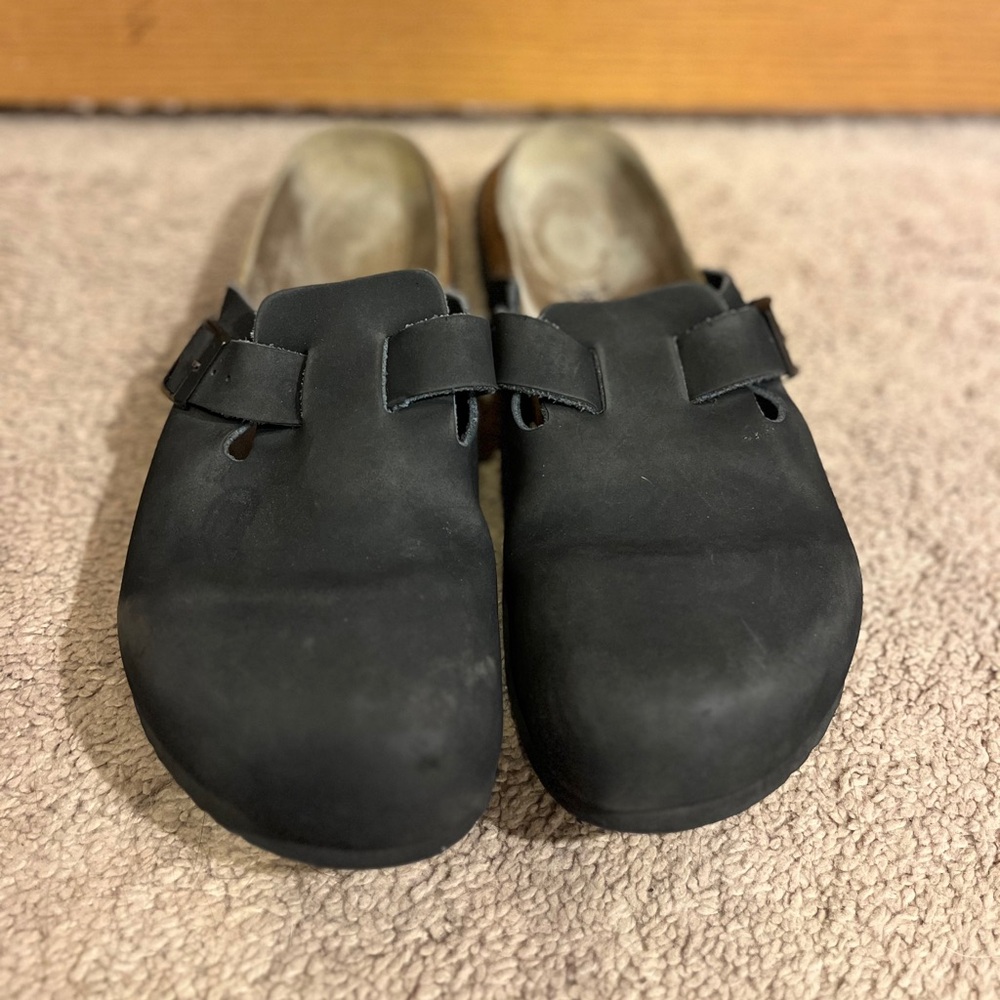 Birkenstocks Bostons